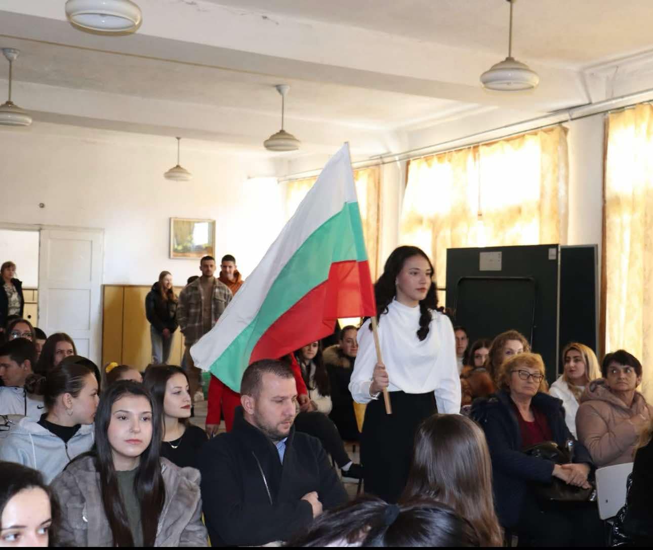 Професионална гимназия "Никола Йонков Вапцаров"